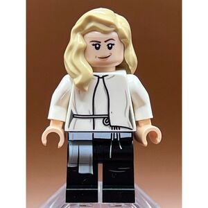 LEGO Jurassic World Soyona Santos White Wrap Top jw080 Dominion
